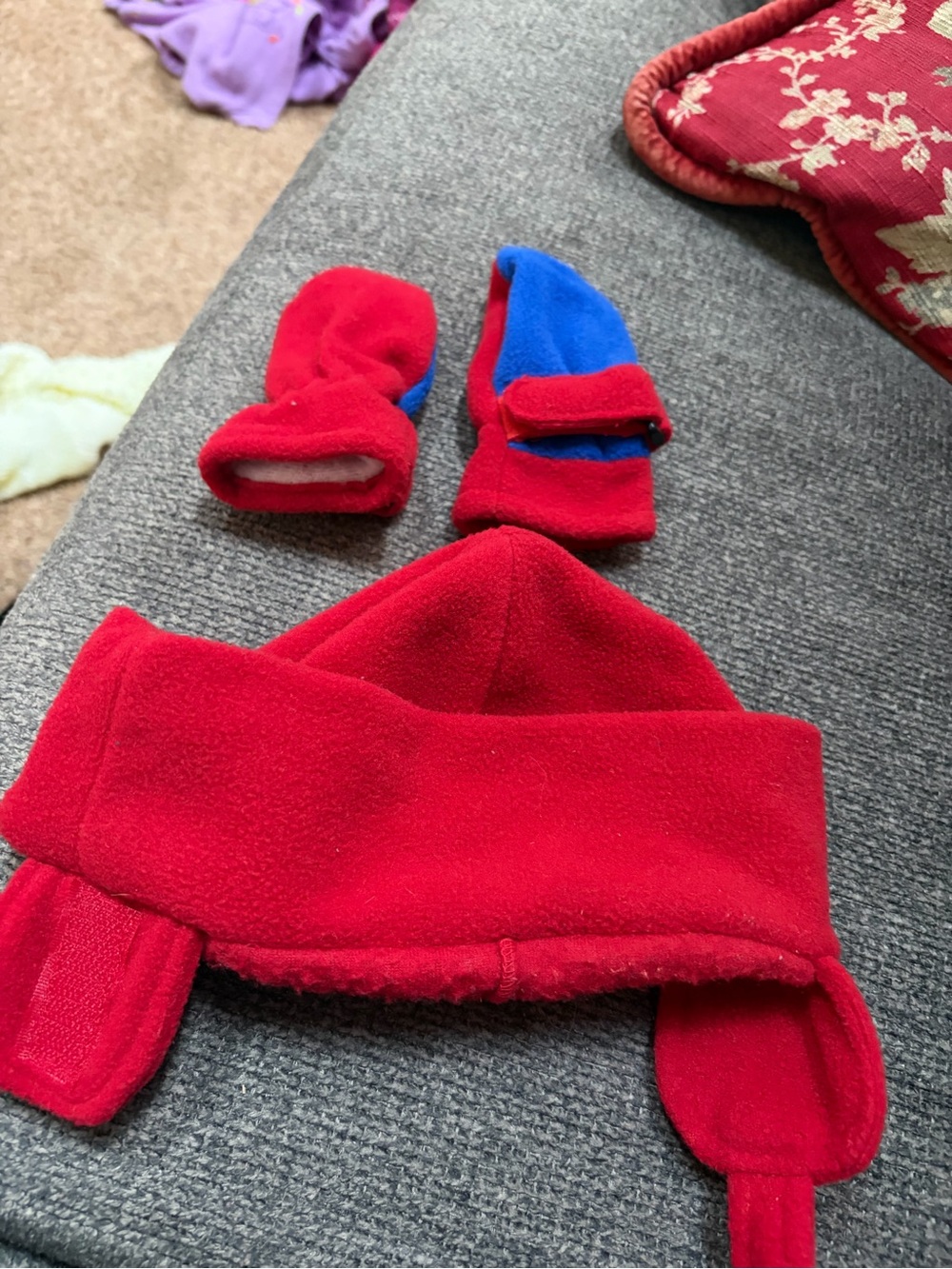 Kids Red Fleece Hat and Mittens Set